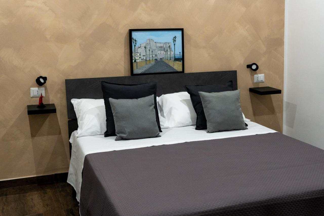 B&B Santa Lucy L.A.M. Napoli Eksteriør bilde
