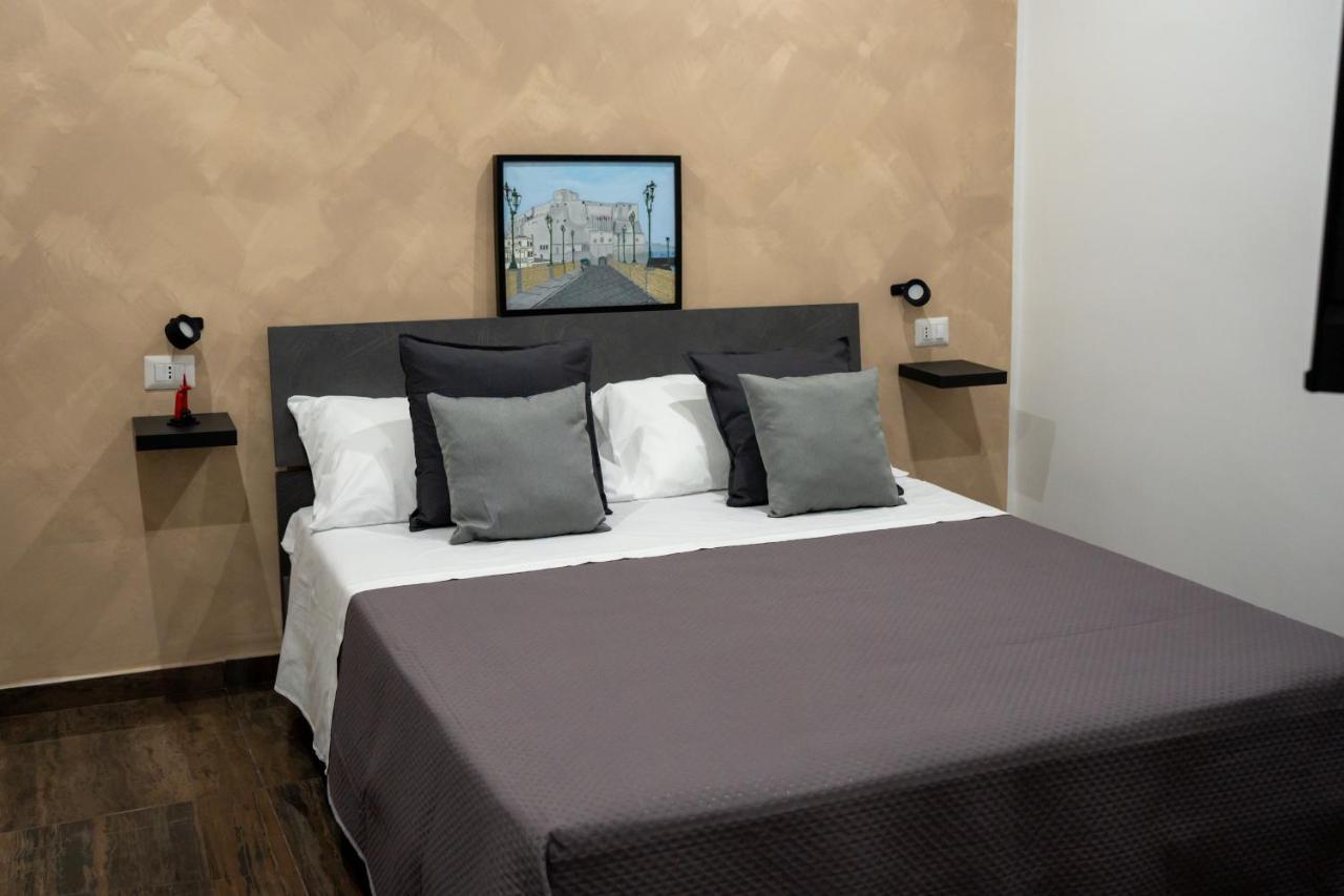 B&B Santa Lucy L.A.M. Napoli Eksteriør bilde
