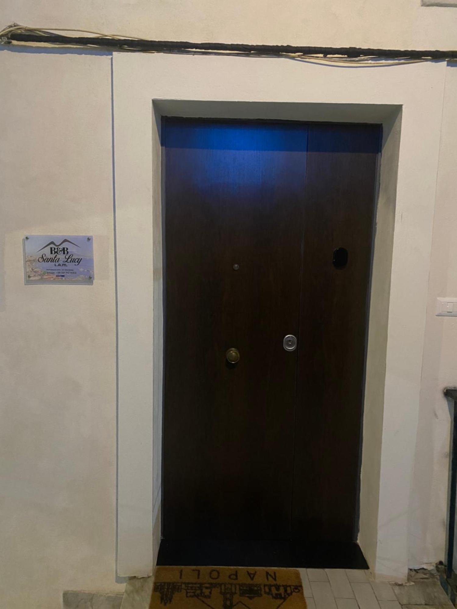 B&B Santa Lucy L.A.M. Napoli Eksteriør bilde